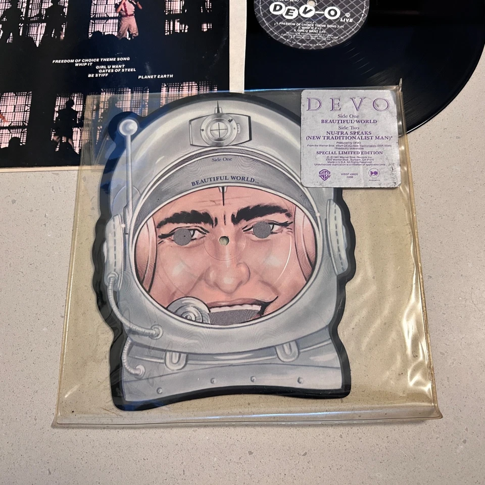 (EX) Vinyl LP Lot DEVO: "Devo Live" EP, "Beautiful World" 7" Picture Disc HYPE - Image 2 of 4