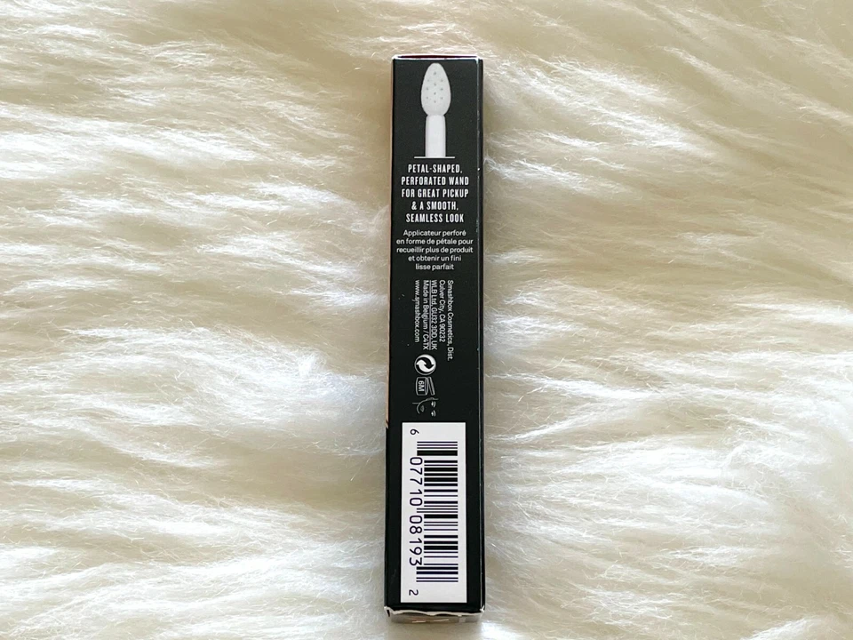 Smashbox Studio Skin Flawless 24 Hour Concealer Light Medium Warm Golden 0.27oz - Image 4 of 4