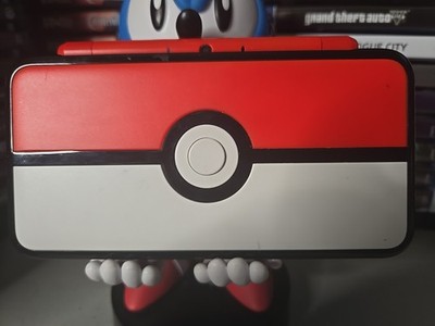 Nintendo 2DS XL Pokemon Pokeball Edition Console Game Bundle