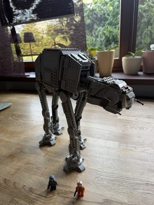 LEGO Star Wars AT-AT Walker Set aus Kunststoff, inkl. Minifiguren, grau