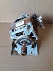 Demontiert mit Mastercook PTD-1236P, Waschmaschinenmotor MCA 45/64-148/TH11