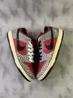 Size 9.5 - Supreme x Nike Dunk Premium SB Low Red Cement