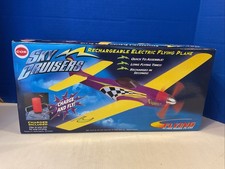 1999 Vintage Cox Sky Cruisers Viper Mustang Rechargeable Electric Flying Plane