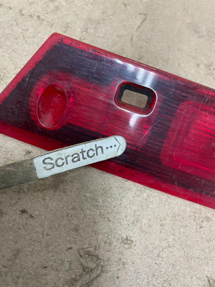 Lámpara de luz de freno Ford Edge/Lincoln MKX 2007-2011 3RD 8T4Z 13A613 A Q5172 Foto 4 de 4