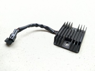 08-10 Suzuki GSXR 750 Voltage Regulator Rectifier 32800-47H00