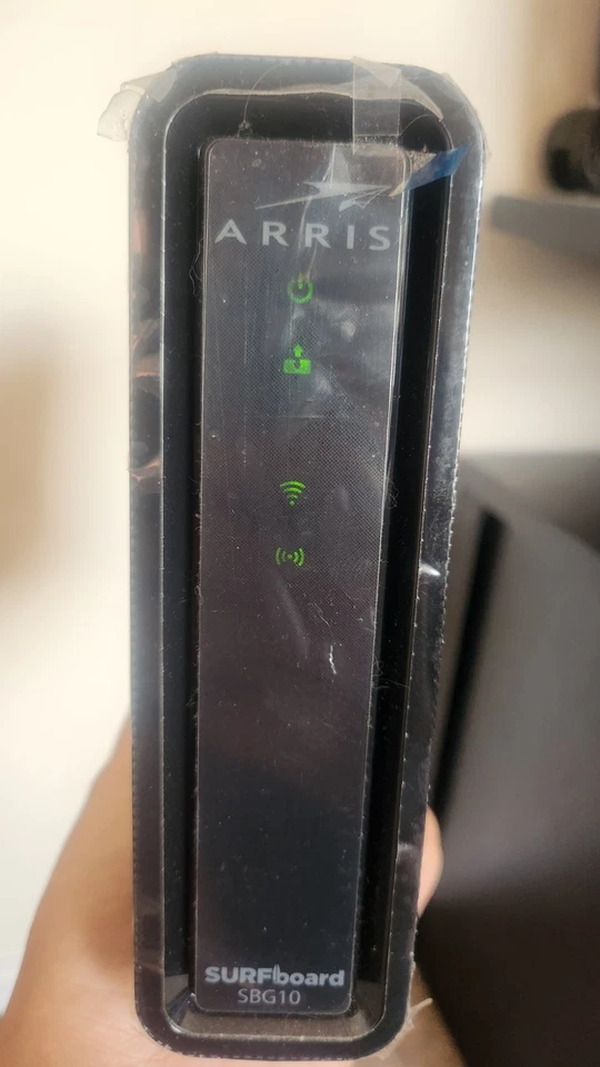 ARRIS SURFboard SBG10 DOCSIS 3.0 Modem & Router with Coax and Ethernet Cables - Image 2 of 3