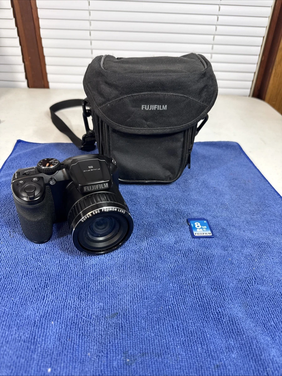 Fujifilm FinePix S Series 30-40x Optical Zoom Digital Cameras for