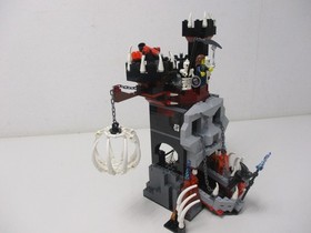 (AH 4) LEGO 7093 Skeleton Tower Castle Fantasy Era with original box and BA