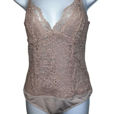 EXPRESS Gorgeous Lace  Blush Pink Bodysuit Elasticized Back NWT $60 Size Small