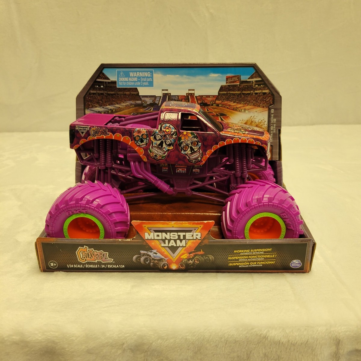 Monster Truck Carro Hot Wheels Calavera Monster Jam Calavera 1:24