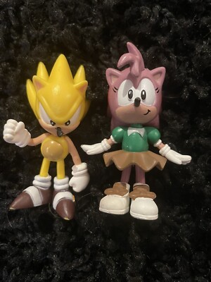 Super Sonic the Hedgehog, Amy Rose Jazwares SEGA TOMY PVC TOYS 2.5'' Lot 
