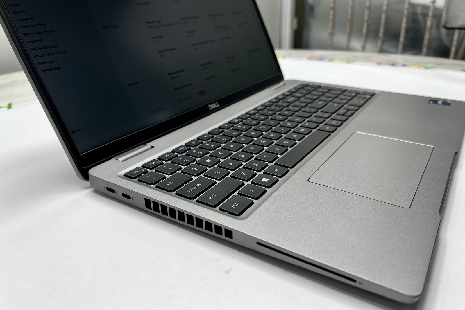 Dell Latitude 5530, 15-Inch Laptop, with i7-1265U, Windows 11 Home