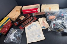 Lot American Flyer S Gauge 914 Log Car 971 Barrel Car 930 Caboose Plus Misc READ