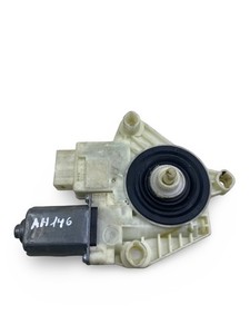 VW GOLF VII 5G1, BQ1, BE1, BE2 Fensterhebermotor     5Q4959811A (AH146)