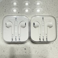 Genuine OEM Apple iPhone 3.5mm Jack Wired Earpods Earphones Earbuds Lot of 2