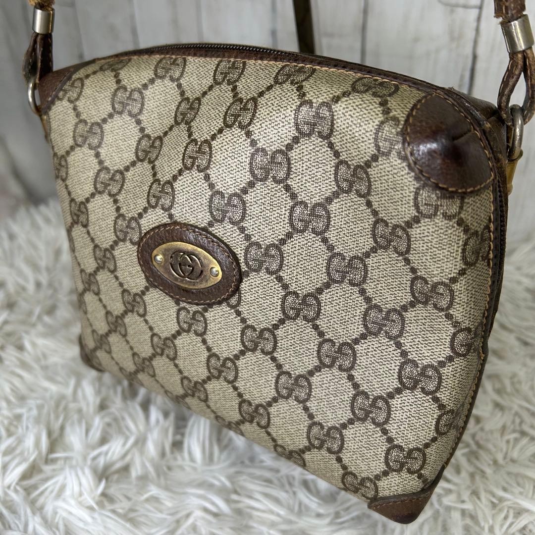 GUCCI Old Gucci Leather Interlocking Shoulder Bag… - image 3