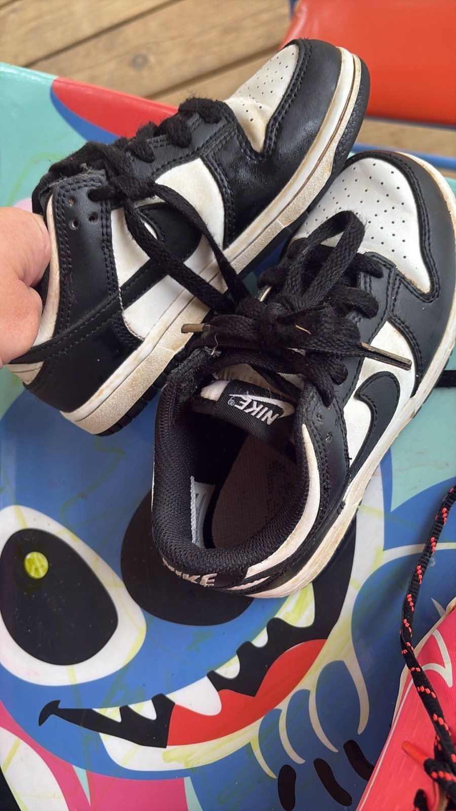 Nike Unisex Kids 12c Black White Low Top Athletic Sneakers Lace Up Logo