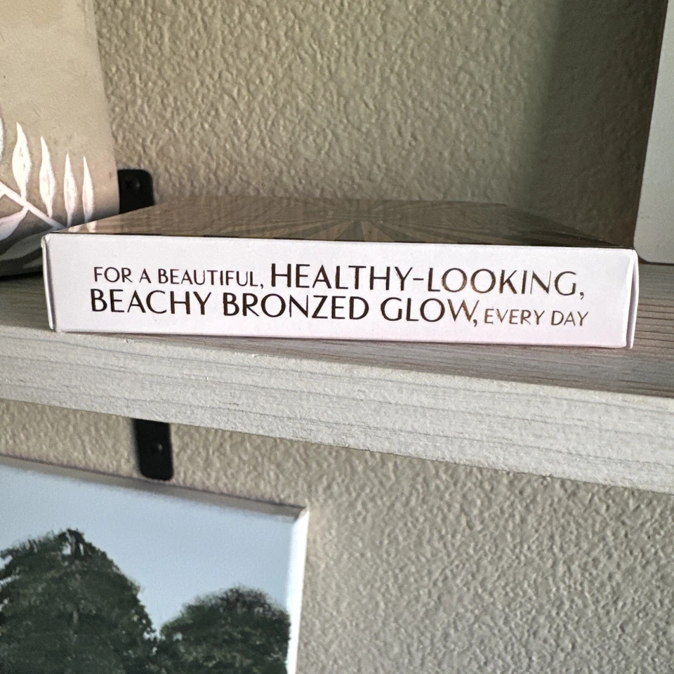 NIB Charlotte Tilbury Beautiful Skin Sun-Kissed Glow Cream Bronzer 3-Tan $58 - Image 4 of 4