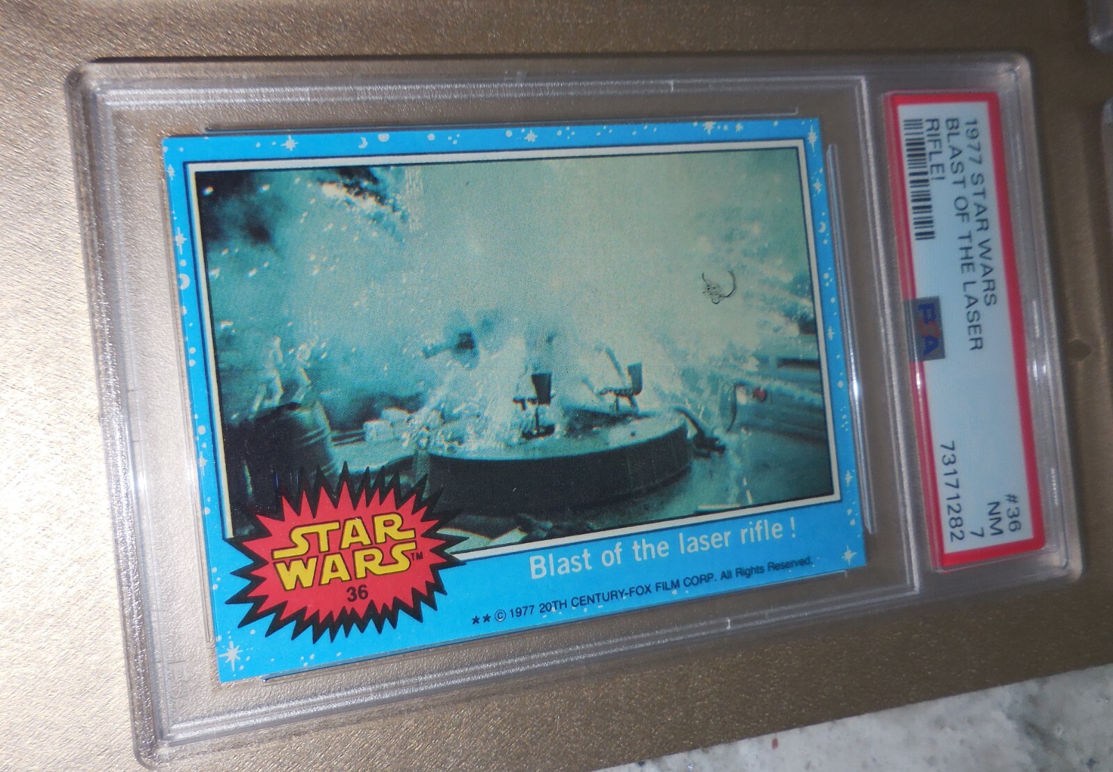 1977 Topps Star Wars #36 Blast of the Laser Rifle! PSA 7 Near MINT