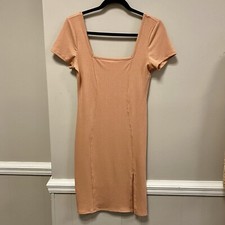 Bozzolo Sz L Light Peach 🍑 Bodycon Dress 👗 NWT