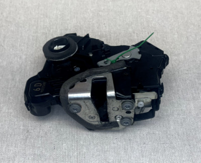 2007-2022 LEXUS IS250C IS350C ISC FRONT DRIVER LEFT DOOR LOCK OEM 69040-42250