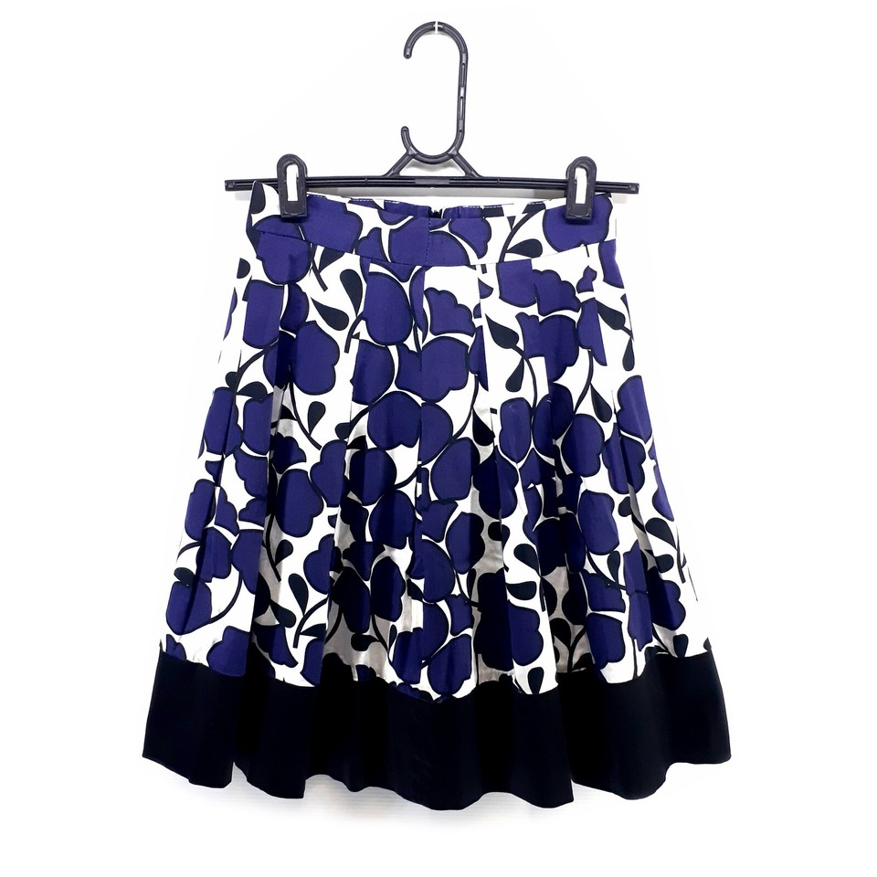 Review Skirt Size 6 Pleated Fit & Flare Purple White Black Hem Made in Australia