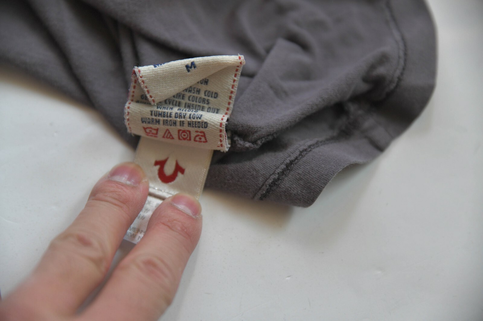 True Religion T-Shirt Top Short Sleeve Logo Men's Size Medium M Gray Cotton thumbnail 11