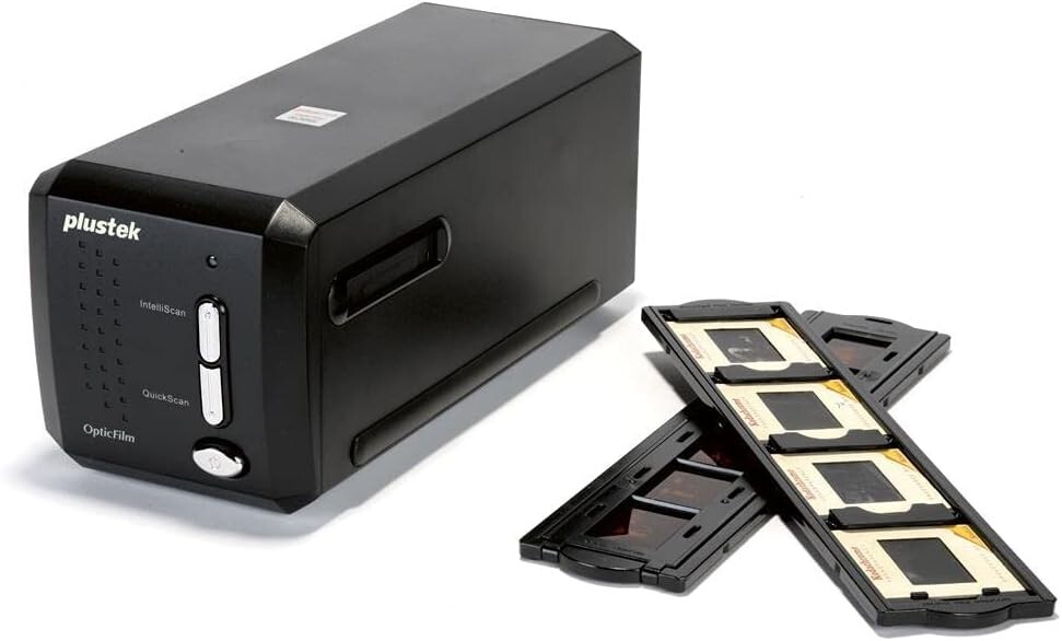 フィルスキャナー Plustek OpticFilm 8200i Ai The ideal solution for professional photographers, shutterbugs and