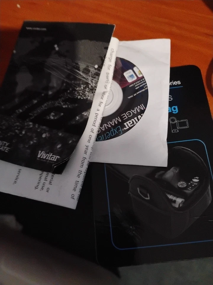 Vivitar DVR 685HD Camcorder NEW never Used Comes With Memory Card/Bag - Image 3 of 4