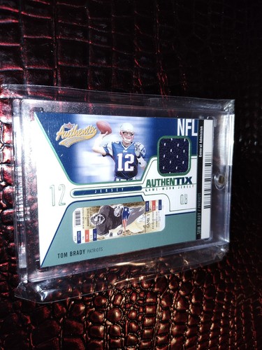 2004 Fleer Tom Brady Authentix Game Worn Jersey SP /275 - Picture 6 of 14