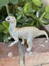 Carnegie Collection Safari LTD Iguanodon 4021-01 8 1992