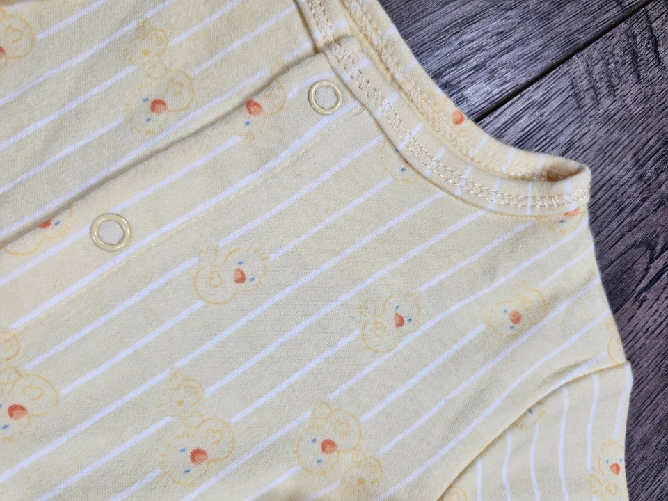 Bebé Niña Niño Ropa Nueva Miniwear 0-3 Meses 2 piezas Amarillo Pato Pies Conjunto y Sombrero Foto 4 de 4