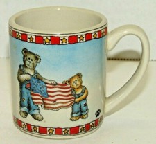 The Boyds Collection LTD 2005 Mini Mug Stars & Stripes Forever Bearware Pottery