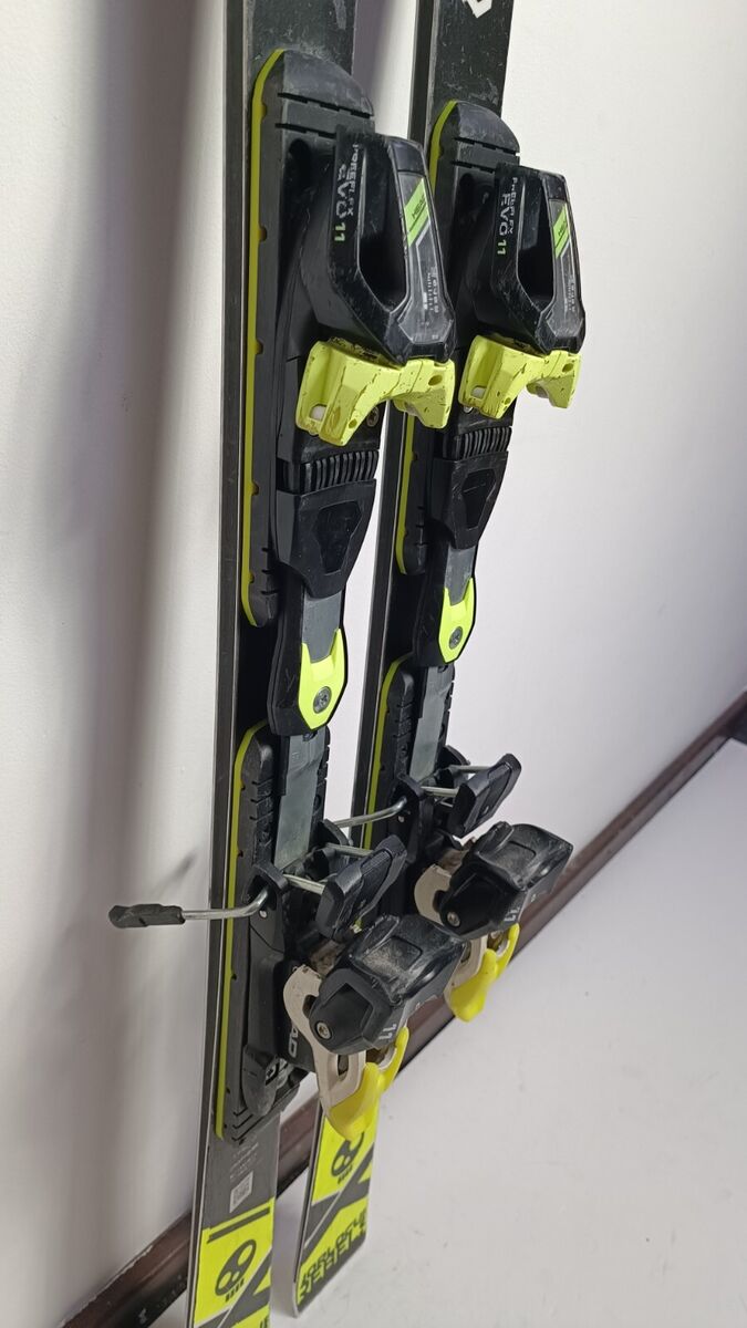 HEAD I.SL RD Team World Cup Rebels 144 cm Ski + HEAD 11 HEAD I.SL RD Team World Cup Rebels 144 cm Ski + HEAD 11