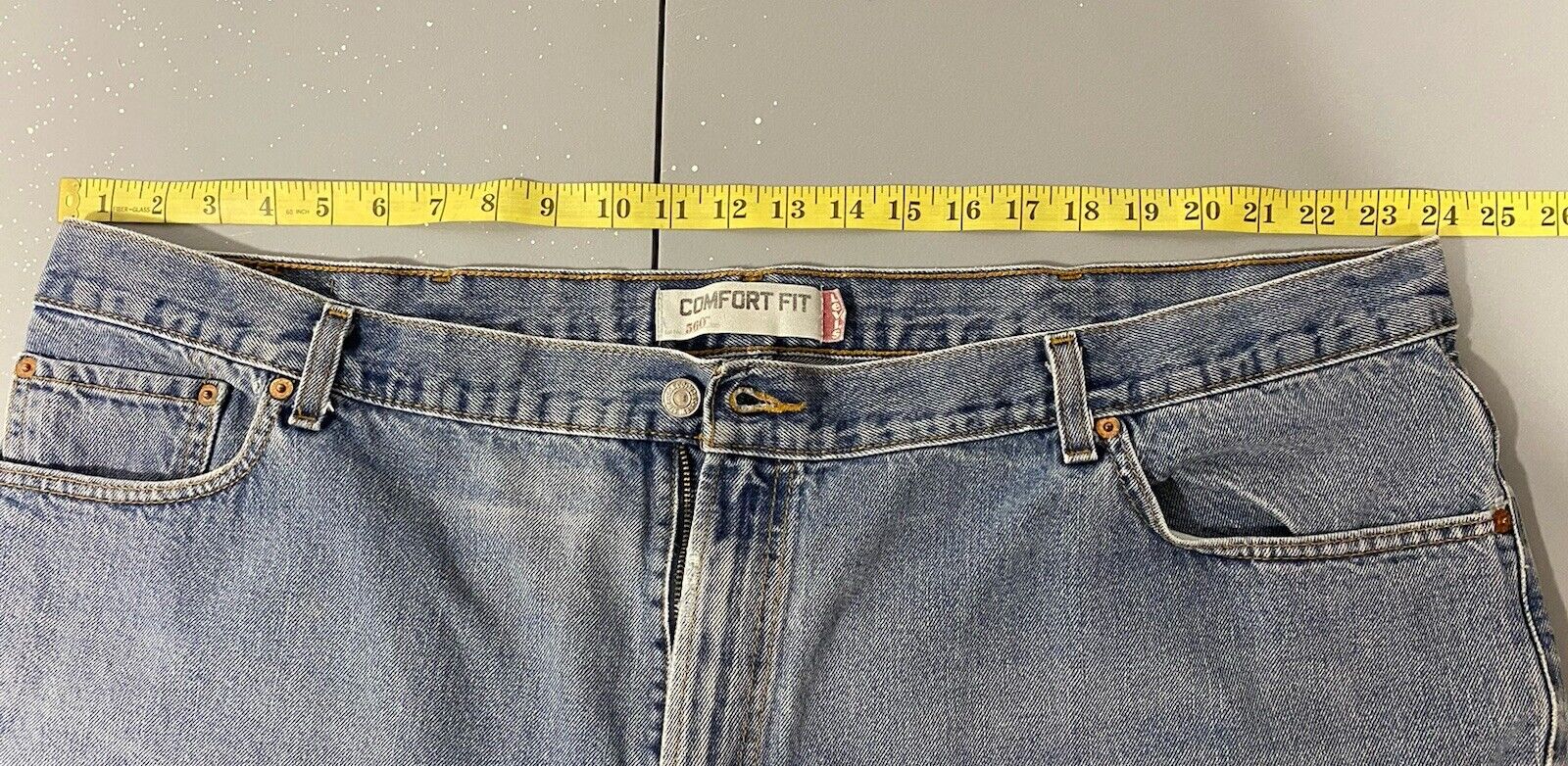 Levi's 560 Comfort Fit Jeans  48x30 (Actual Insea… - image 16