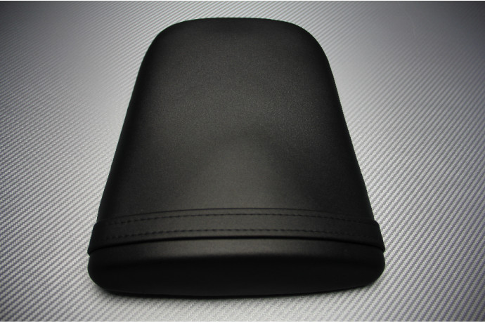 Selle passager CBR 1000 RR résolvant les fixations cassées des modèles 2004 2005