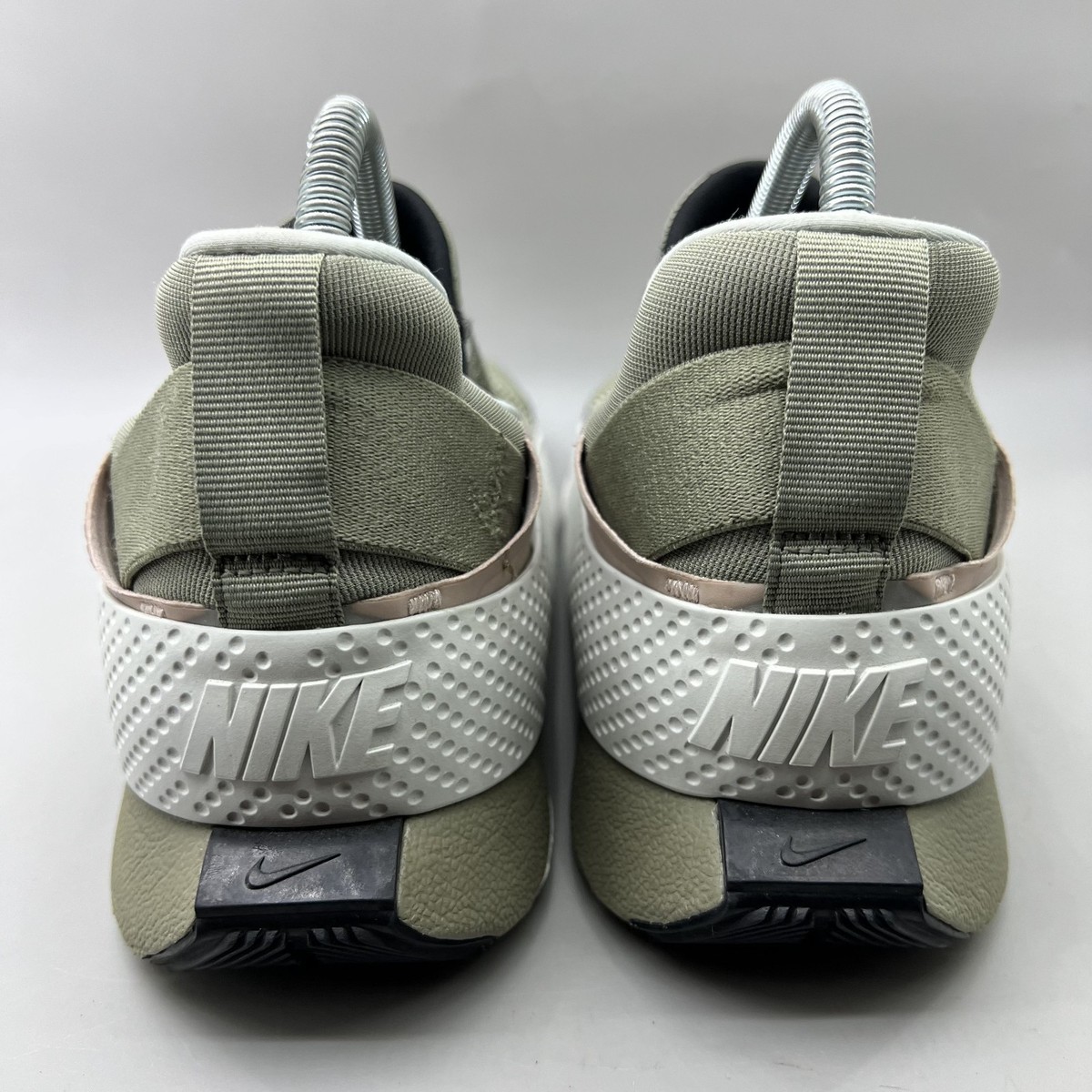 Men's 6.5 / Women's 8.5 - Nike Go Flyease Light Army Olive