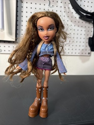 Bratz Doll Yasmin First Edition 2001