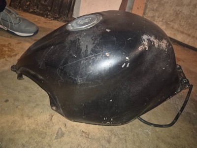 1999-2000 Honda CBR 600 F4 Gas tank Genuine Honda OEM Parts
