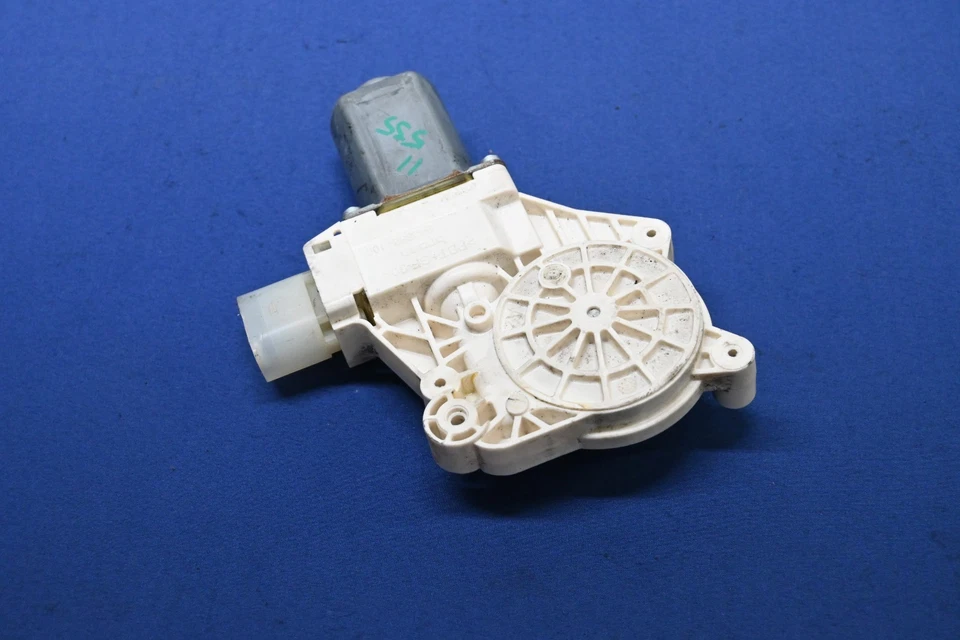 11-16 BMW 535i 528i 535d Front/Rear Left Driver Side Window Regulator Motor OEM - Изображение 3 из 4