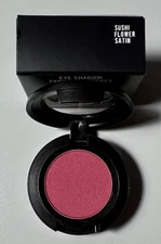 Sushi Flower Satin Mac Eye Shadow  1.5g/.05oz New in box free shipping