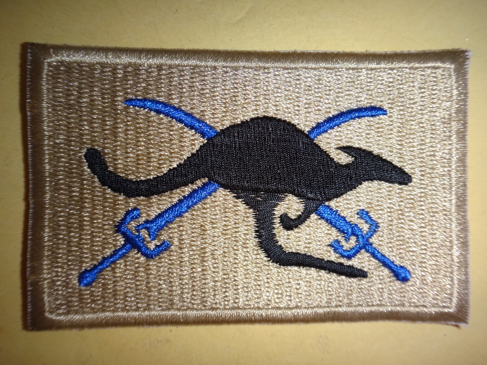 Picture 1 of 3