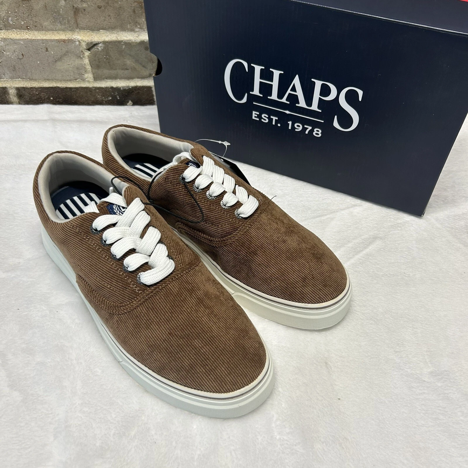 Chaps Chace Laceup Sneaker Corduroy Low Top Shoe Mens Size 9 & 13 NWT NIB NEW