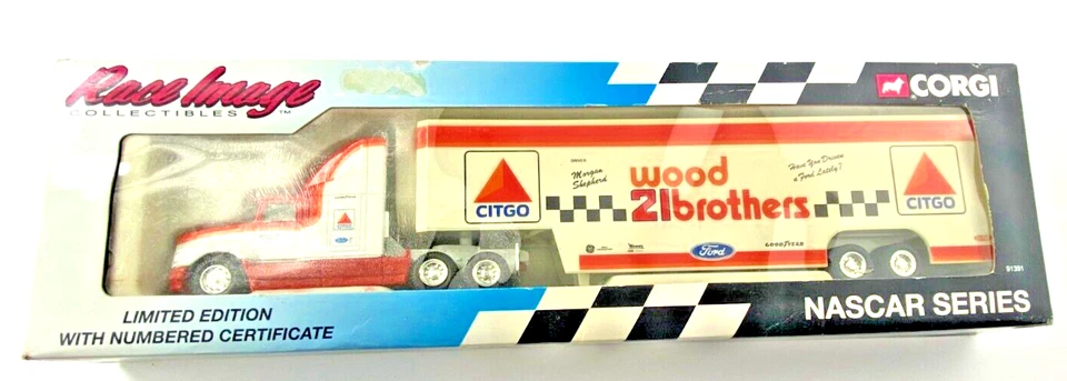 Camión semirremolque Corgi Race Image #21 Wood Brothers 1994 de colección JB Foto 2 de 4