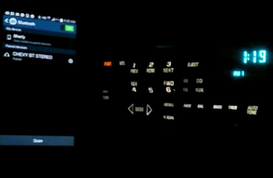 ✅98-02 CHEVY GM TAHOE YUKON SILVERADO LS Z-71 1500 BLUETOOTH RCA AUX COMBO - Image 2 of 4