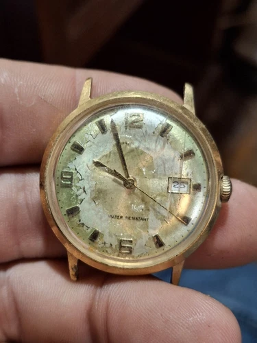 Timex Marlin 1970 Gold Tone Mens Vintage 1970s Watch