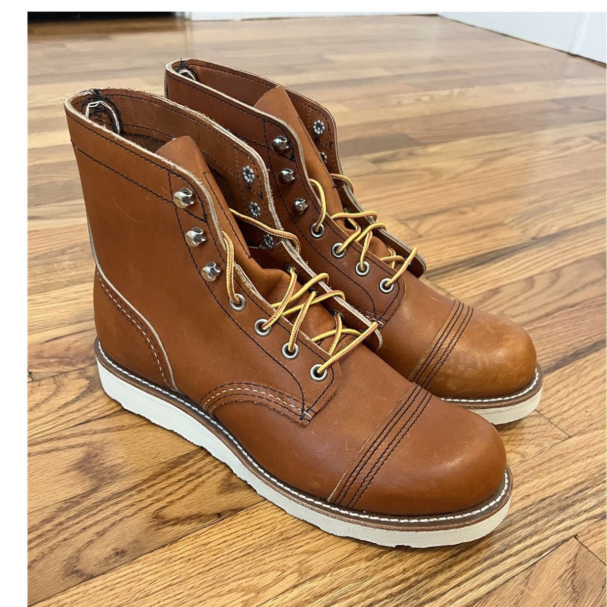 Red Wing Shoes Brown Leather Lace-Up Work Boots REDWING 1907 Classic Moc Toe Copper Rough & Tough | Wild  main image 2