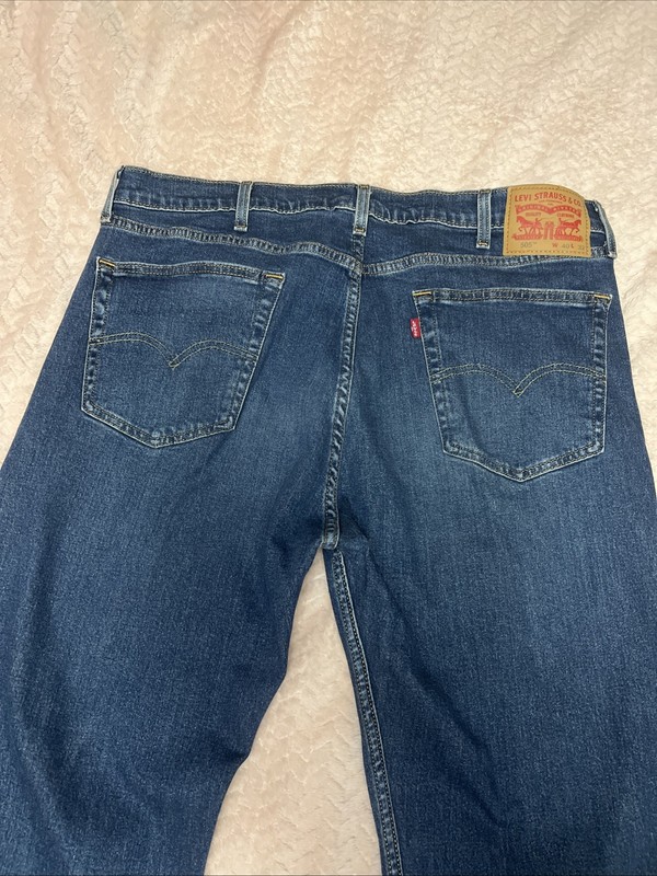Levi's 505 Men's Jeans Size 40x32, Blue Denim, Regular Fit, Straight Leg EUC
