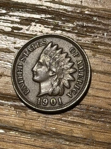 1901 INDIAN HEAD CENT - With LIBERTY & Near 4 DIAMONDS - AU UNC