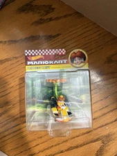 Hot Wheels Mario Kart Princess Daisy Diecast Car Standard Kart Flower Glider